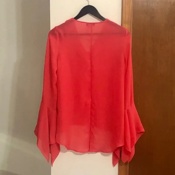 Venus long sleeve flare sleeves blouse - Picture 4 of 6